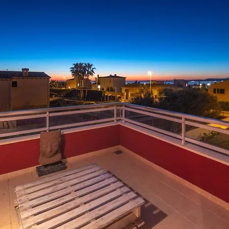 Red House Homestay Llucmajor (Mallorca)