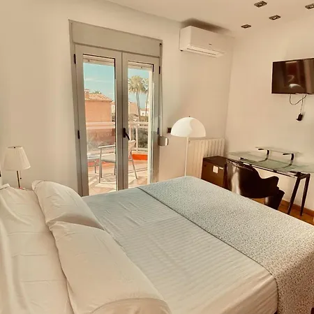 Homestay Red House Llucmajor (Mallorca)