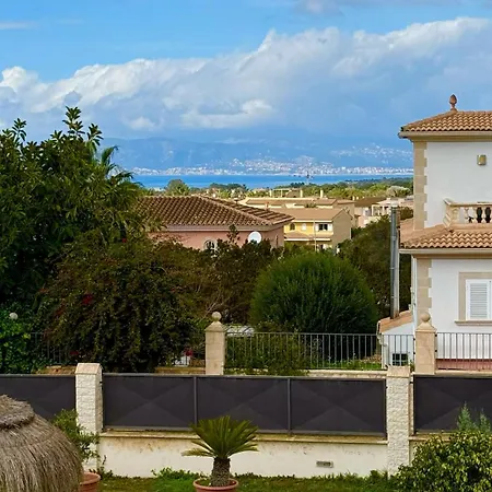 Red House Homestay Llucmajor (Mallorca)